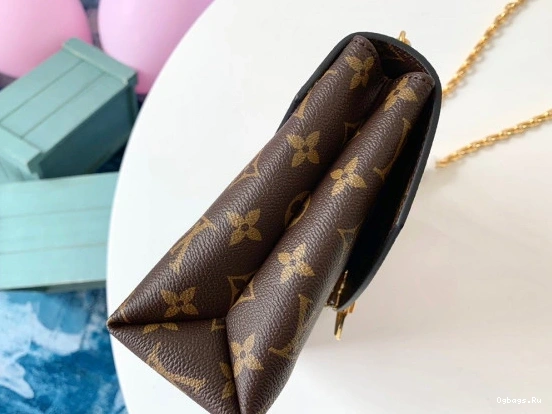 SAINT-PLACIDE VUITTON LOUIS 0126